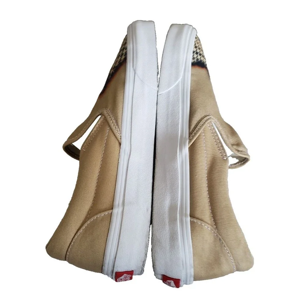 Vans Khak Slip On Burn Graphic Men’s Size 8.5 Women’s Size 10